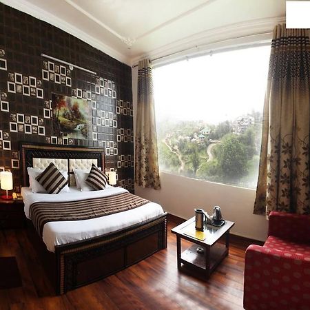 Divyansh Hotel Dharamshala Luaran gambar
