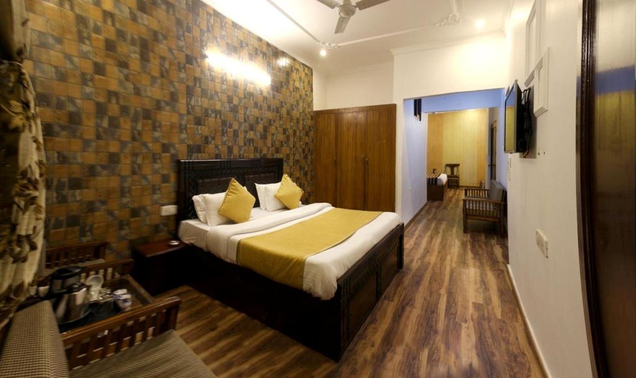 Divyansh Hotel Dharamshala Luaran gambar