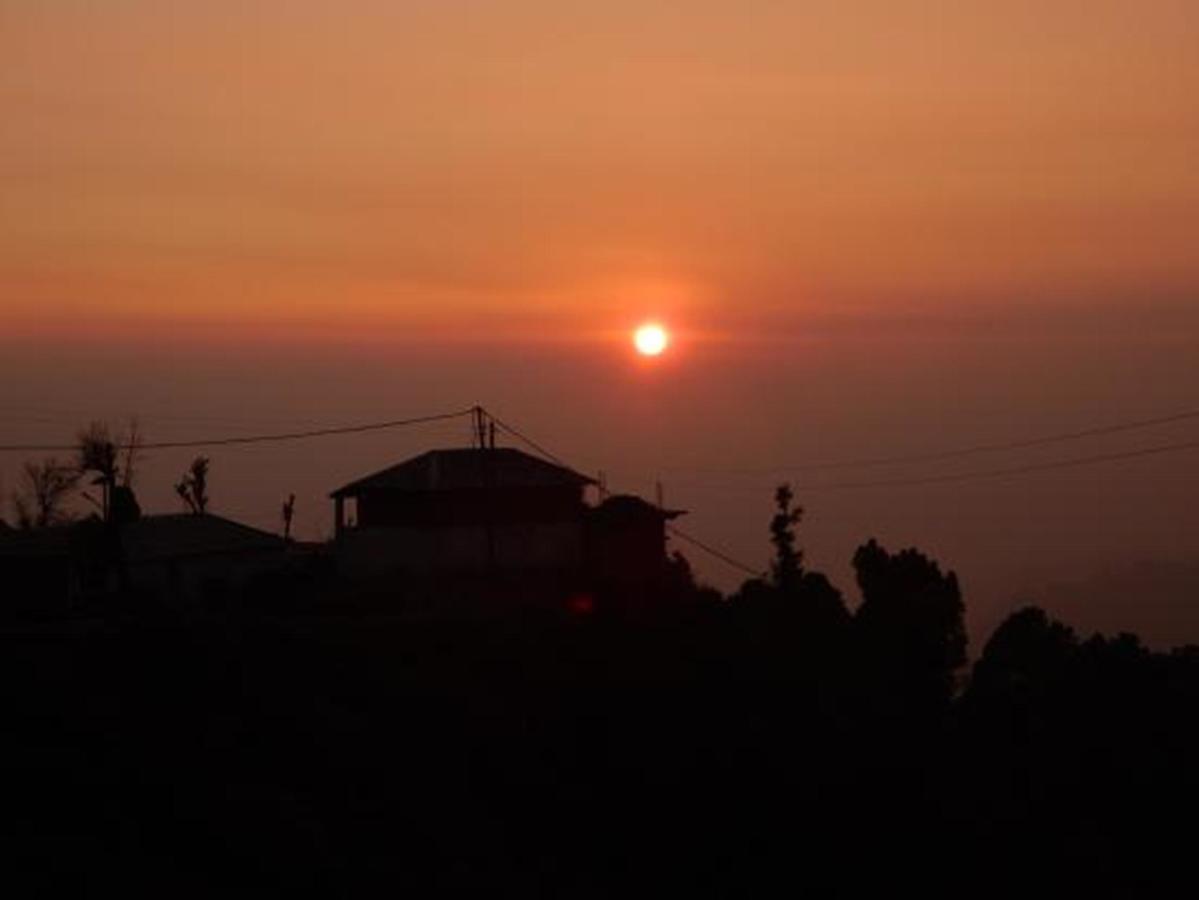 Divyansh Hotel Dharamshala Luaran gambar